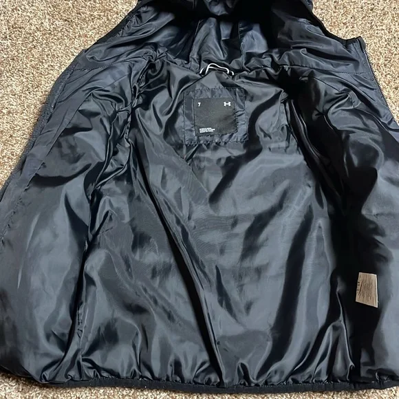 *final drop* UA 2fer Hoodie Vest little boys size 7 - Picture 7 of 11